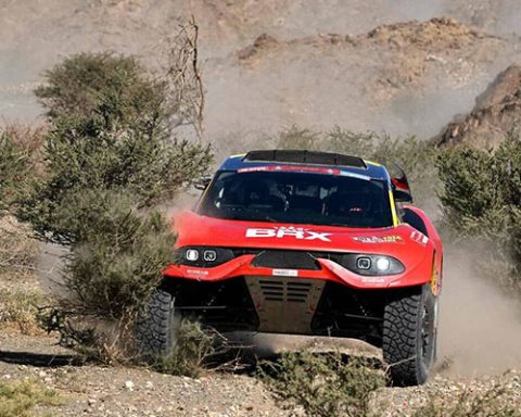 Loeb's Pursuit Dakar Triumph Stage7 2024