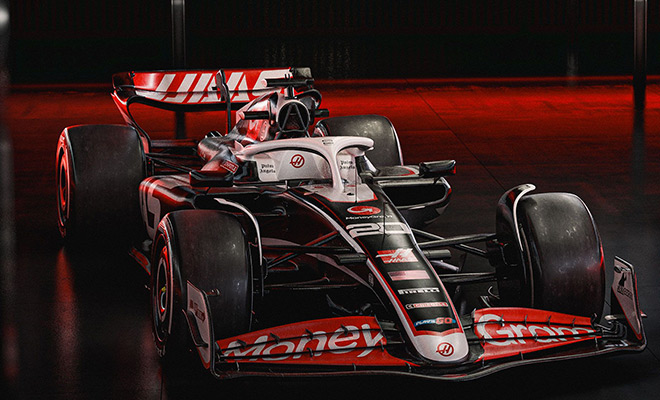 Haas F1 Komatsu Era