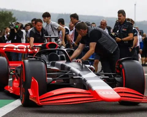 Hoffman Audi F1 Exit