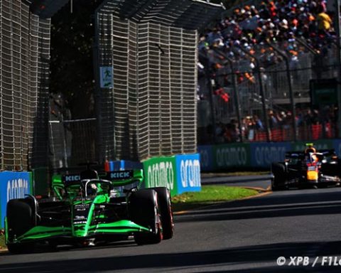 Bottas Targets Points in Melbourne GP