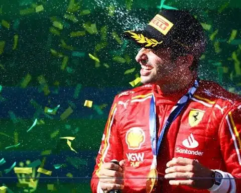 Horner Praises Sainz's Remarkable Post-Surgery Win