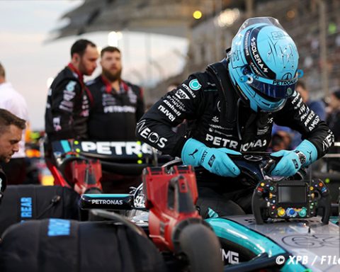 Mercedes F1 Struggles Cooling Woes Unveiled by Wolff