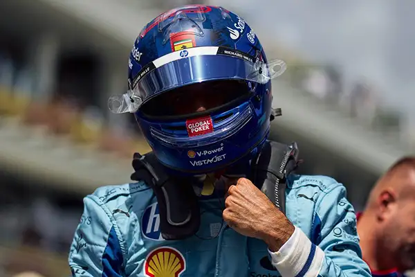 Sainz Ricciardo F1 Sprint