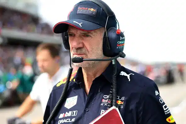 Williams F1 Engages Newey in Preliminary Talks