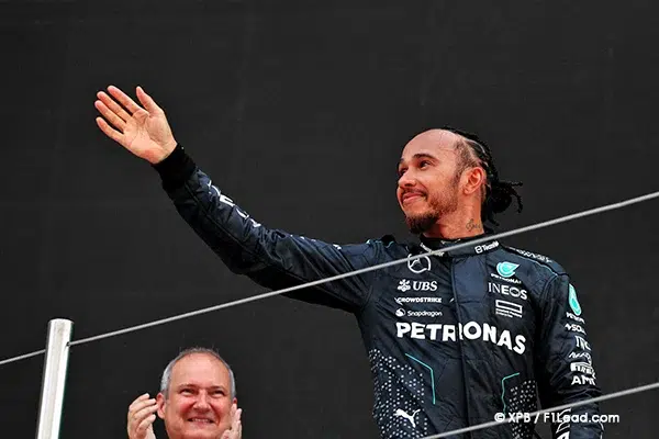 Mercedes F1 Chasing Crucial Tenths for Victory