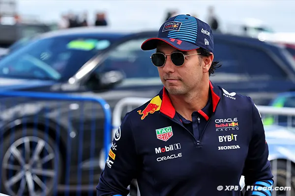 Contract Clause May Shift Ricciardo Perez F1 Futures