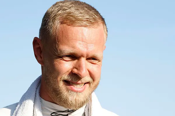 Haas F1 Tough Call as Komatsu Drops Magnussen