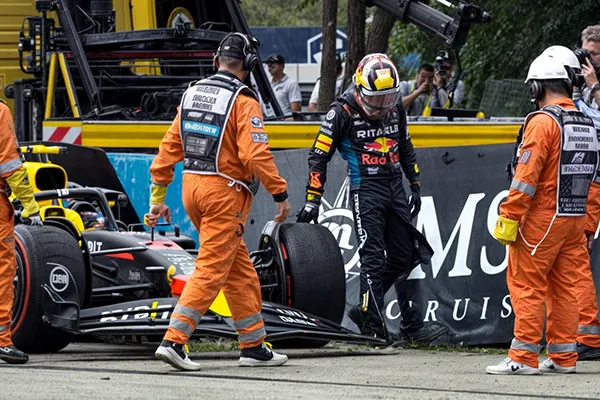 Q1 Mishap Perez Apologises for Red Bull Blunder