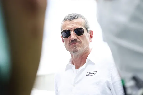 Steiner Signals Uncertain Future for F1 Quartet