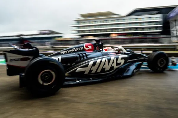 Wet Weather Hampers F1 Pirelli Test at Silverstone