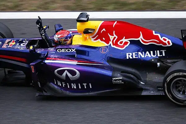 Red Bull's Rollercoaster Ride with Renault Ends