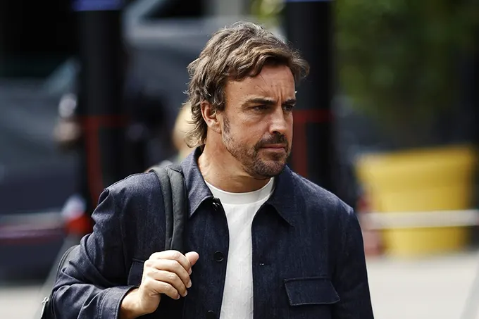 Alonso Prefers Public Outcry Over Quiet Discussions