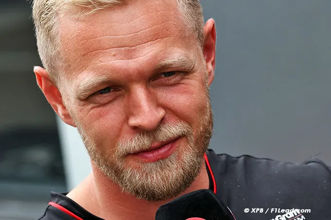 F1's Magnussen Faces Uncertain Future with Stoic Approach