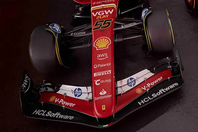 Ferrari's Monza Livery Pays Tribute to Carbon