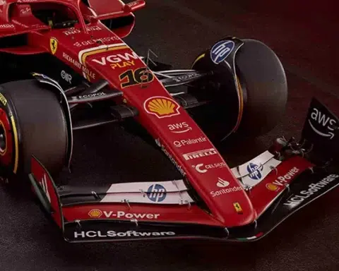 Ferrari's Monza Livery Pays Tribute to Carbon