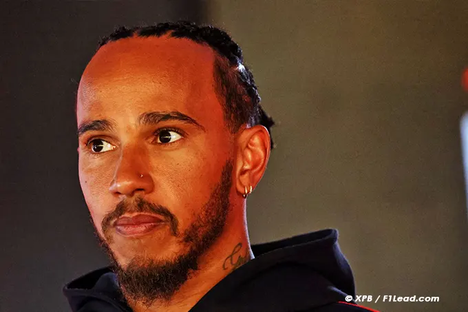 Hamilton Wished to continue with Bono but respects move