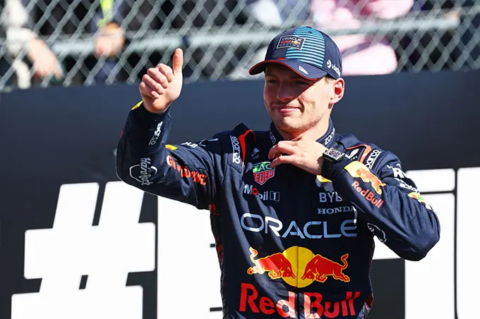 Hill Foresees Tough Battle to Stop Verstappen