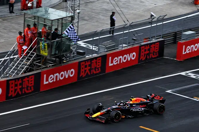 F1 and Lenovo Seal Global Partnership Deal