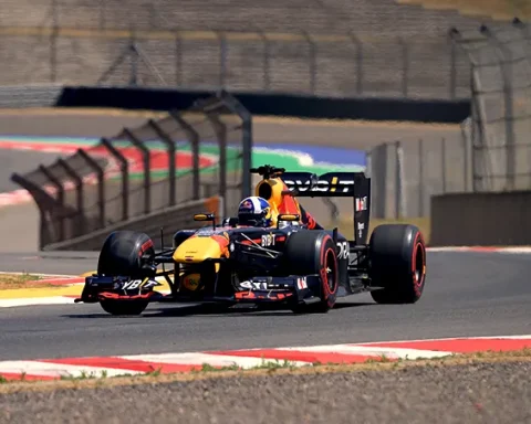 Coulthard Kyalami Ready for F1 Return