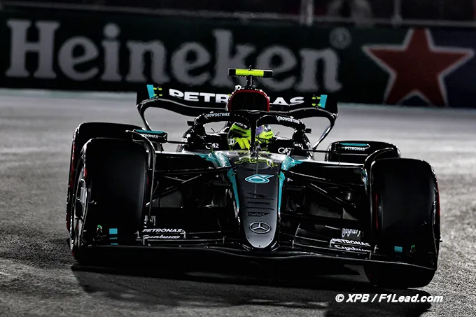 Hamilton Dominates FP1 in Las Vegas, Mercedes 1-2