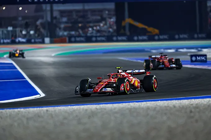 Sainz Admits Lack of Pace Against Top Three in Qatar