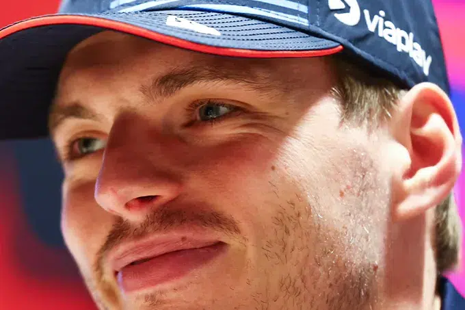 Verstappen Reflects on 4th Title, Closes Debate with Norris