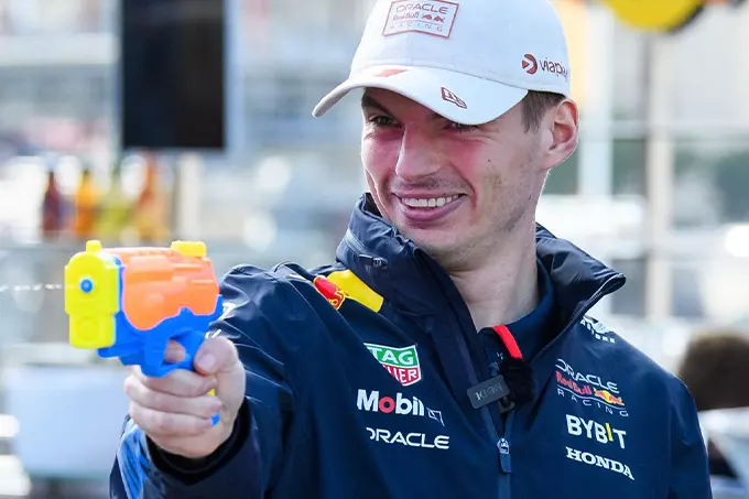 Max Verstappen Balances Formula 1 with Virtual Racing