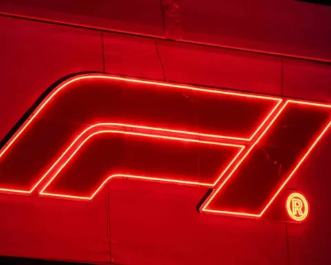 F1’s Biggest Launch Show Hits London at 8:45 PM!