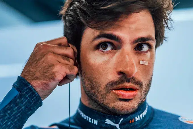 Sainz Drives Early FW47 Updates at Williams F1