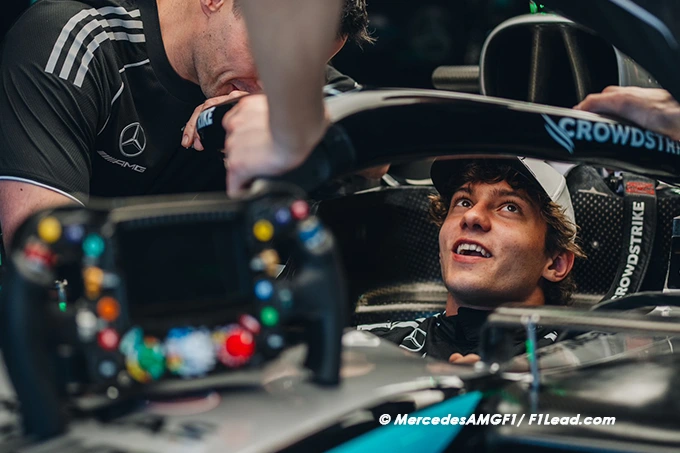 With no drivers signed for 2026, Mercedes remains patient. Wolff dismisses Verstappen links, prioritizing Russell and Antonelli’s development instead.