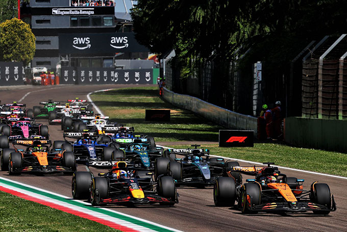 Verstappen knew he had to ‘attack’ to take the lead at the start